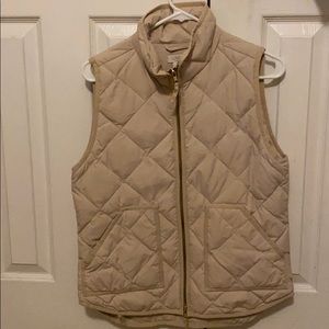 CLASSIC JCREW TAN VEST